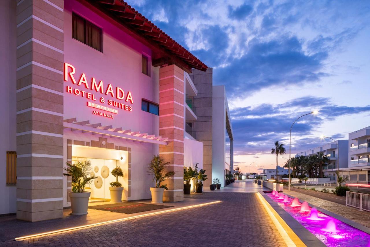 Ramada Hotel & Suites By Wyndham איה נאפה מראה חיצוני תמונה