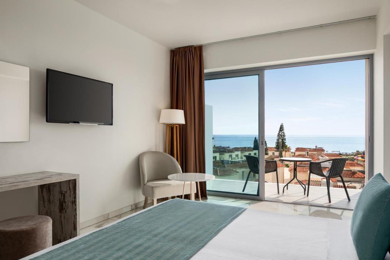 Ramada Hotel & Suites By Wyndham איה נאפה מראה חיצוני תמונה